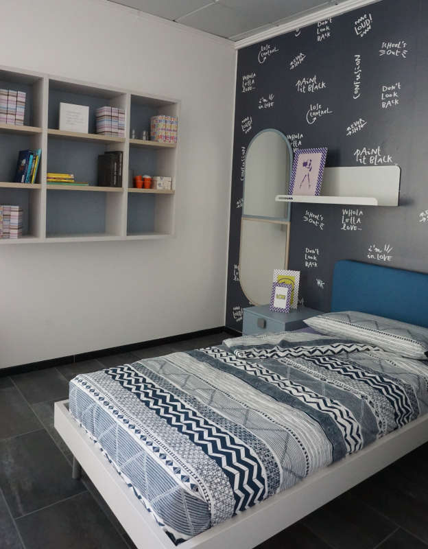 Cameretta per bambino o bambina con letto singolo